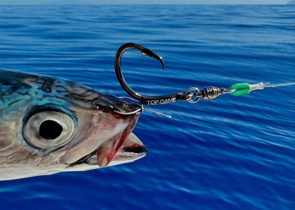 FREE-SWIMMING BAIT. BIG-GAME STRENGTH.